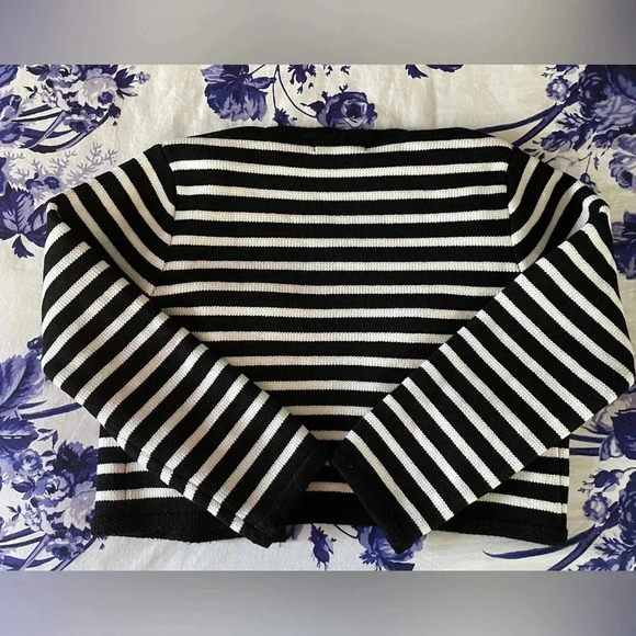 NWOT English Factory Striped Knit Cardigan - Picture 3 of 4